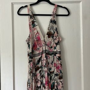 Anthropologie jumpsuit size 6